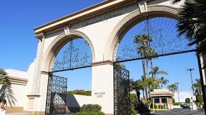 Find student deals and offers from the world's top brands like spotify, amazon, converse, groupon, headspace, and more. Hollywood Studio Tour Alles Uber Sony Paramount Warner Bros