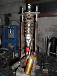 Compresseurs de ressort d'amortisseur precision steel : Compresseur De Ressort