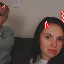 Crystal Baylor's Instagram, Twitter & Facebook