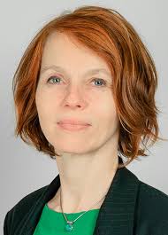 Ansprechpartner:innen