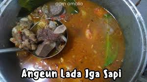 Gulai ini tanpa santan, jadi mungkin bisa disebut juga dengan sup, hanya saja memiliki bumbu yang mirip masakan gulai umumnya. Resep Gulai Iga Sapi Tanpa Santan Cara Masak Angeun Lada Sebagai Ide Menu Lebaran Youtube