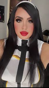 Erica Loredo's Instagram, Twitter & Facebook