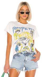 Spot Pop Fashion Womens Graphic Tees Vintage Black And White T Shirts Fashion Clothes Women