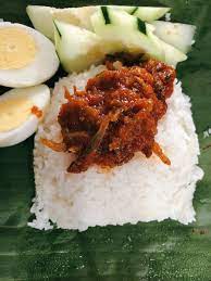 If, you are inclined, you may grind the ikan bilis finely before making the sambal and voila! Spicy Anchovies Sambal Ikan Bilis Nasi Lemak Sambal Sambal Recipe