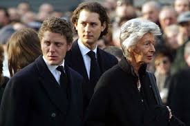 È lui l'uomo che ha salvato la fiat». Marella Agnelli Society S Last Swan And A Passionate Gardener Is Dead At 91 The New York Times