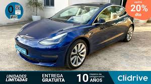 Tesla Model 3 Sedán en Azul ocasión en MADRID por € 30.990,-