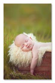 Newborn Inspire Me Baby Outdoor Baby Photography Outdoor Newborn Photography Baby Photography