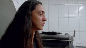 Funcionária não aguenta pressão de Jacquin e cai no choro no Em Nome do  Pai: “Desmoronei”