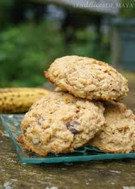 Ces Biscuits Sont Parfaits Pour Passer Les Bananes En Trop Il Y A De Cela Quelque Temps J A Cookie Recipes Chewy Oatmeal Cookies Chewy Desserts With Biscuits