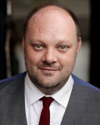 Conversations...with actor, Daniel Fearn.