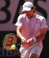 El argentino jugará contra el italiano salvatore caruso, no antes del mediodía. Roland Garros Guido Pella S Great Triumph Londero S Fall And Sunday S Surprise With Andujar S Victory Over Thiem Newswep