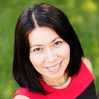 Fallon Lowe's Instagram, Twitter & Facebook