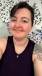 Joanna Sexton's Instagram, Twitter & Facebook