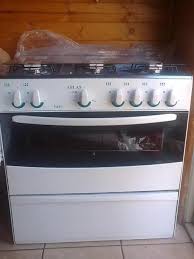 Adakah dapur elektrik senz menggunakan banyak tenaga? Kaedah Kaedah Untuk Menyambungkan Dapur Gas Di Sebuah Apartmen 314167 Info