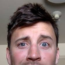 Zoe Spindler's Instagram, Twitter & Facebook