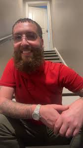 Grown woman in kid size shoes? Yeah, that's a red flag 🚩🚩🚩