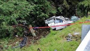 Trágico accidente automovilístico en el camino de cuernavaca del que resulta muerta la sra. En Autopista Mexico Cuernavaca Accidente Deja Dos Muertos Y 2 Heridos