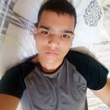 Robert Luis (robertluisgallolopez)