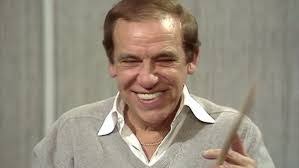 Peter Karda's Instagram, Twitter & Facebook