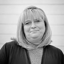 Nicole Langford's Instagram, Twitter & Facebook