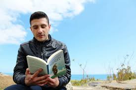 I ragazzi non leggono più libri. L'idea del professor Stefanachi  dell'istituto Colombo