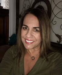 Hi can anyone please help me I just want to remove the long hair from my  boyfriends face and hide my ear stinking out of my hair