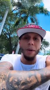 Te lo dice @freily_el_f 😎 nos vemos Mañana Sábado junto a @donmonaofficial  y @cieymusic para una noche de mucho mambo y mucho más 🚨, En las mezclas  @djluigi305 y @carlitosfresh305 🍾, Especiales en ...