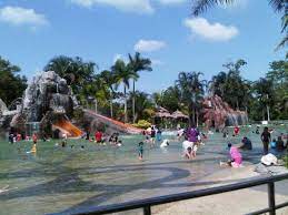 Горячий источник и палаточный/летний лагерь. The Mountain Spring Pool Picture Of Felda Residence Hot Springs Sungkai Tripadvisor