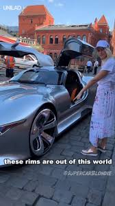 Unilad Checking Out Batman S Mercedes Benz Amg Vision Gt Facebook