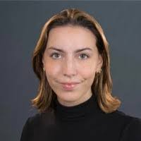 Madeleine Gee's Instagram, Twitter & Facebook