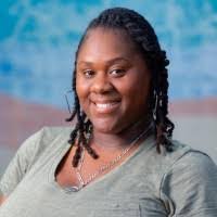 Tara Fuller's Instagram, Twitter & Facebook