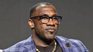 Three holding calls and two intentional grounding missed calls in the final  drive of the bama auburn game 😂😂😂figures