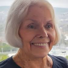 Savor the sweet taste of summer at Studebaker Farm! 🍑 Lori and Rus  Studebaker have been growing peaches in Gillespie County since 1992, using  innovative techniques to ensure you get the freshest