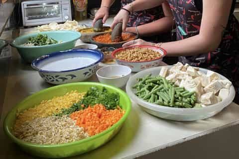 Grinding spices mortar pestle Lombok