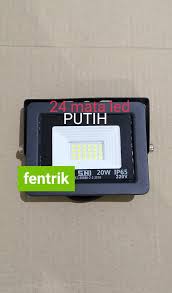 Mempunyai 36 led terang dengan keterangan pencahayaan 450 lumen. Lampu Tembak Lampu Led Sorot Lampu Sorot Led 20 Watt Wat W Dekorasi Panggung Merk Papan Nama Lapangan Lazada Indonesia