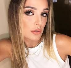 Rafa Brites nega ter pedido demissão da Globo: