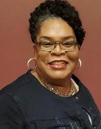 Veronica Owens's Instagram, Twitter & Facebook