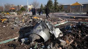 N ach dem absturz eines russischen passagierflugzeugs auf der fernöstlichen halbinsel kamtschatka haben bergungskräfte die meisten der getöteten 28 menschen geborgen. Flugzeugabsturz Im Iran Was Bekannt Ist Und Was Nicht Tagesschau De