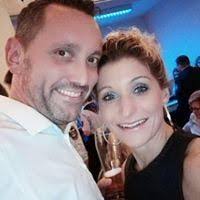 Sandra Esser's Instagram, Twitter & Facebook