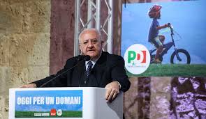 Il candidato presidente athos de luca ha impostato tutta la sua campagna elettorale sulla necessità di voltare pagina nel x municipio per liberare il territorio da poteri paralleli, mafiosi ed economici che. Coronavirus De Luca Pronti A Onda D Urto Altro Che Campagna Elettorale Dire It