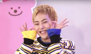 Chen and xiumin from exo: Watch Exo S Xiumin Is Too Cute And Chubby For Words In Newly Released Childhood Video Soompi