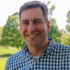 Mike Whitton's Instagram, Twitter & Facebook