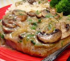 Slow Cooker Pork Chops With Mushroom Wine Sauce Magic Skillet Slow Cooker Pork Pork Chop Dinner Recipes