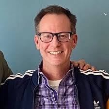 Jennifer Elmer's Instagram, Twitter & Facebook