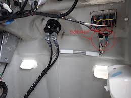 ビルジポンプ取付 | 串本ダイビングサービス センターウェル