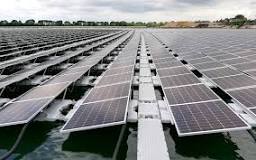 ‫كيف يعمل نظام الطاقة الشمسية العائمة؟ -sunevosolar.com‬‎