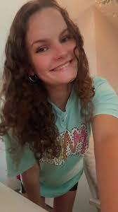 Jenna Eastman's Instagram, Twitter & Facebook