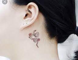 Delicate Snake Tattoo Snake Behind Ear Tattoo Snake Tattoo Behind Ear Snake Ear Tattoo