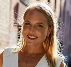 Traveling with Kristin — The Traveling with Kristin Podcast — Reflect,  Recharge, Reinvent: Living with Purpose in 2024