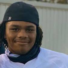 Dominic Garza's Benjamin Davis High School Bio